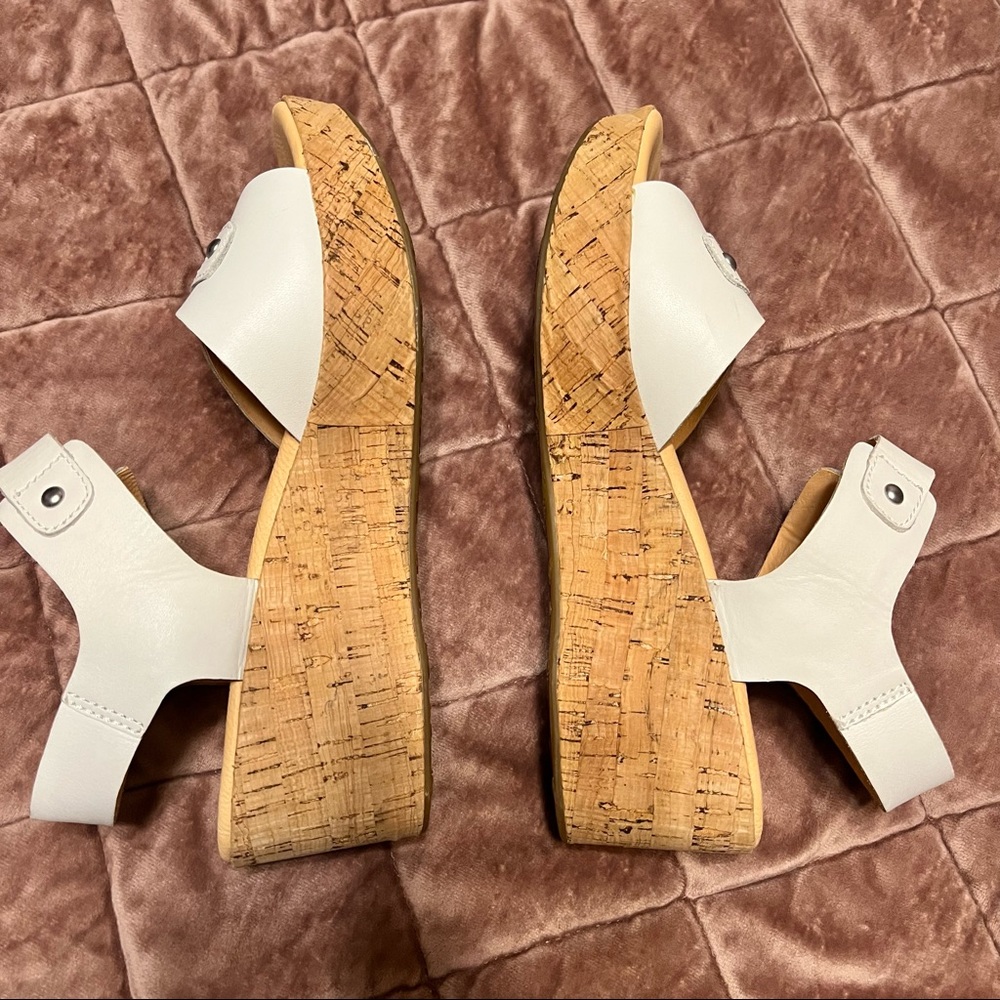 Korks White Leather Cork Platform - Picture 6 of 11